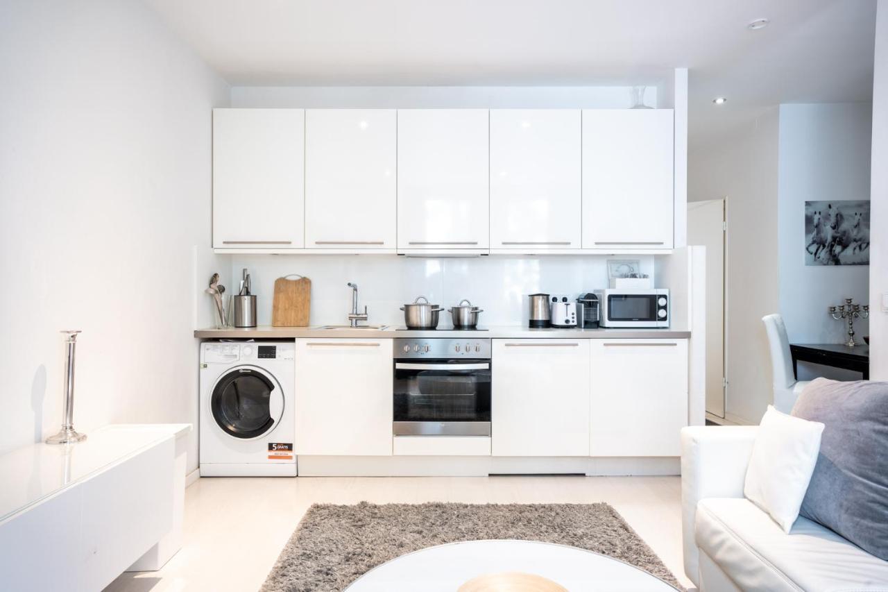 Komplette 2 Zimmer Wohnung Zentral Neben Oktoberfest Мюнхен Екстериор снимка
